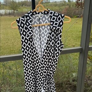 Moa Moa rap around sleeveless dress Black and White Diamond Pattern